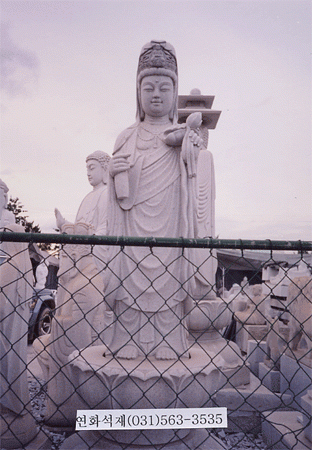 관음상 10.0자 공장에서