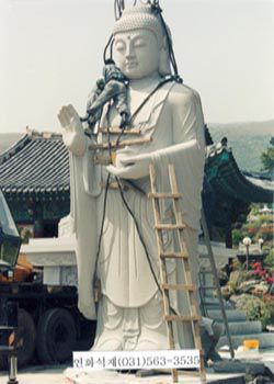 약사여래상 30자 조성중