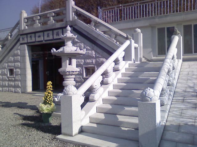 만덕사 석 건축