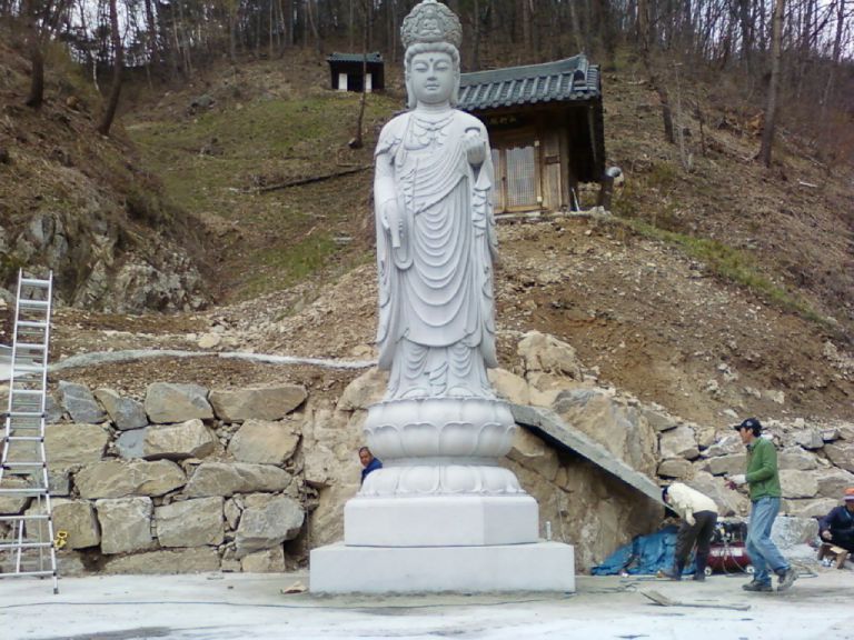 약사여래 조성중 